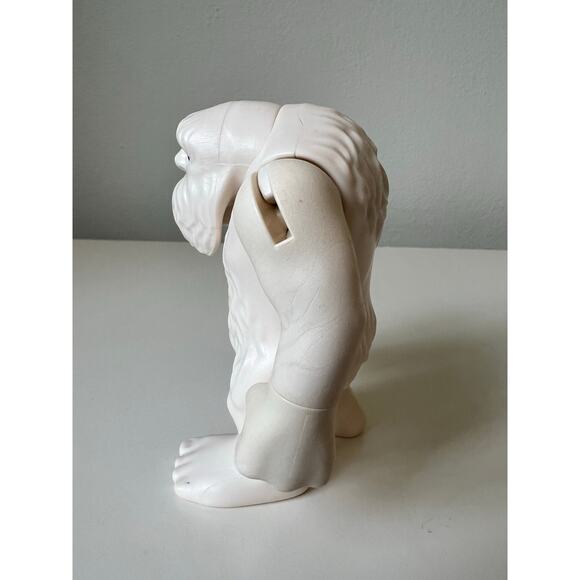 Playmobil Magic 9473 Yeti 4" Snow Monster White 2018 Replacement Cake Topper - Picture 3 of 4